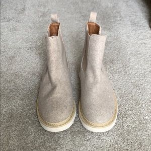 Women’s Target booties size 9